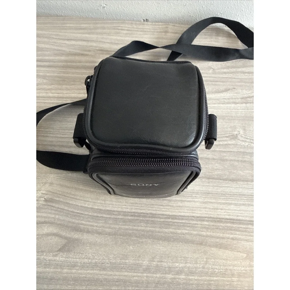 Vintage - Sony Cyber-Shot Camera Soft Leather Case - Bag & Strap